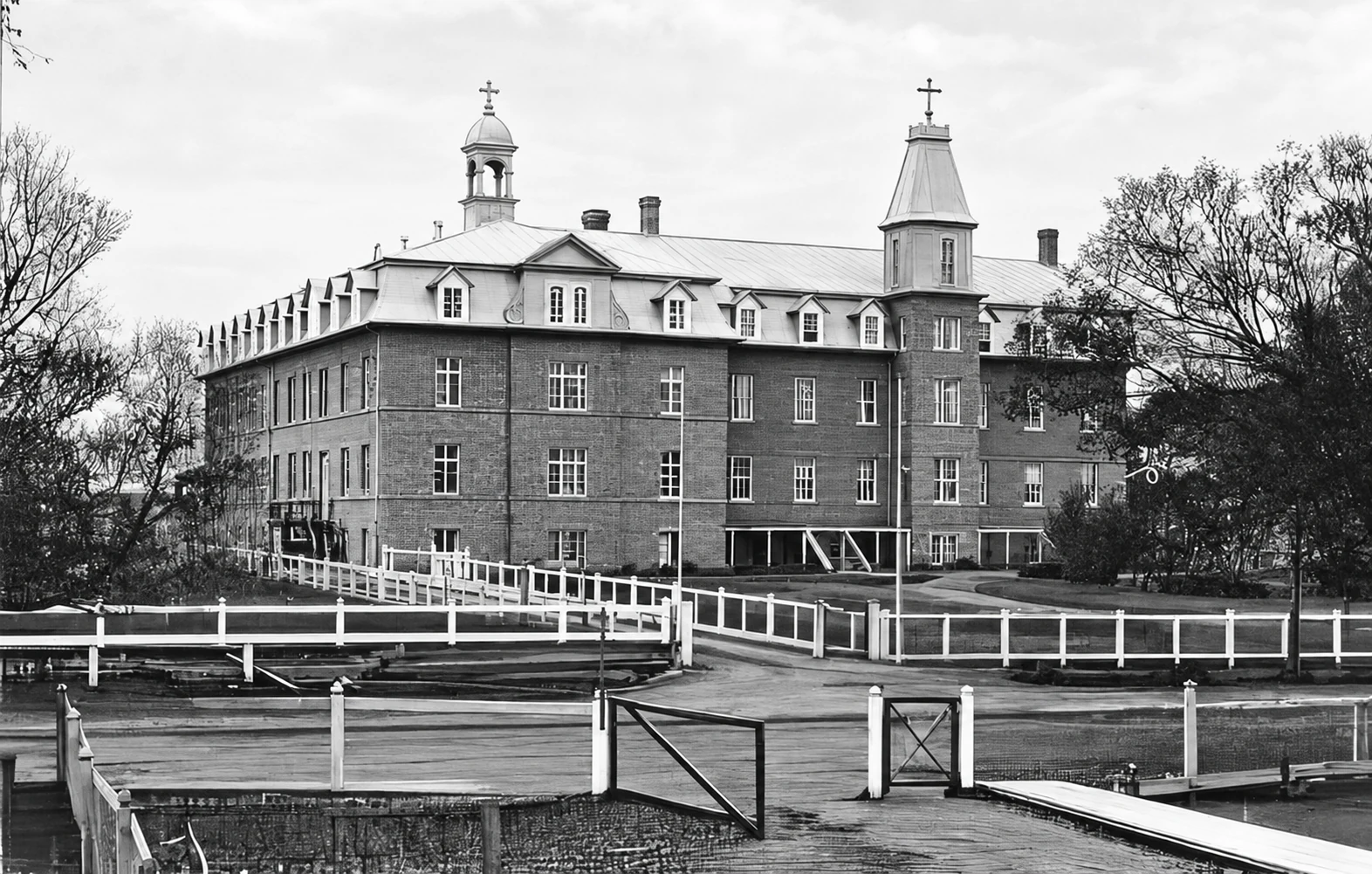 First expansion, 1903